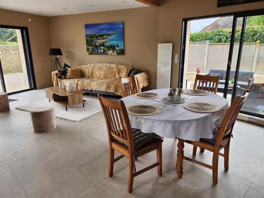 Villa Chez Pascale à Le Molay-Littry Extérieur photo